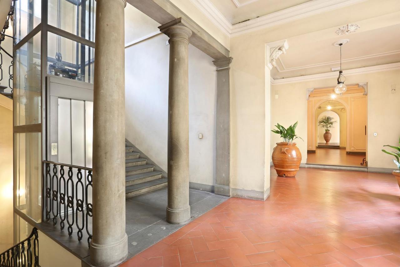 Apt. Perla - Pauline Suites, Palazzo Borghese Florença Exterior foto